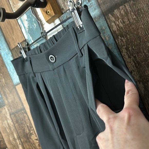 Small gunmetal gray trouser pants - Picture 10 of 14